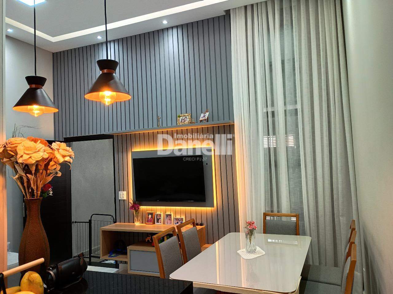 Casa à venda no Jardim do Lago I: Sala