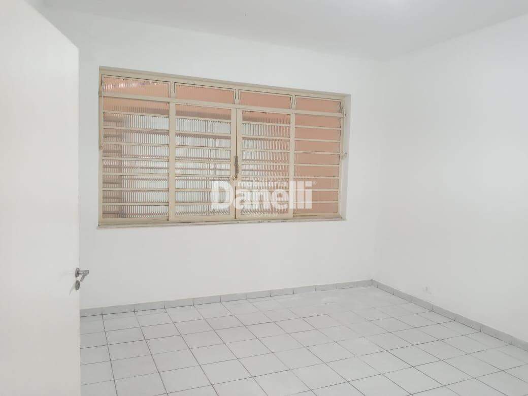 Prédio para aluguel no Centro: 