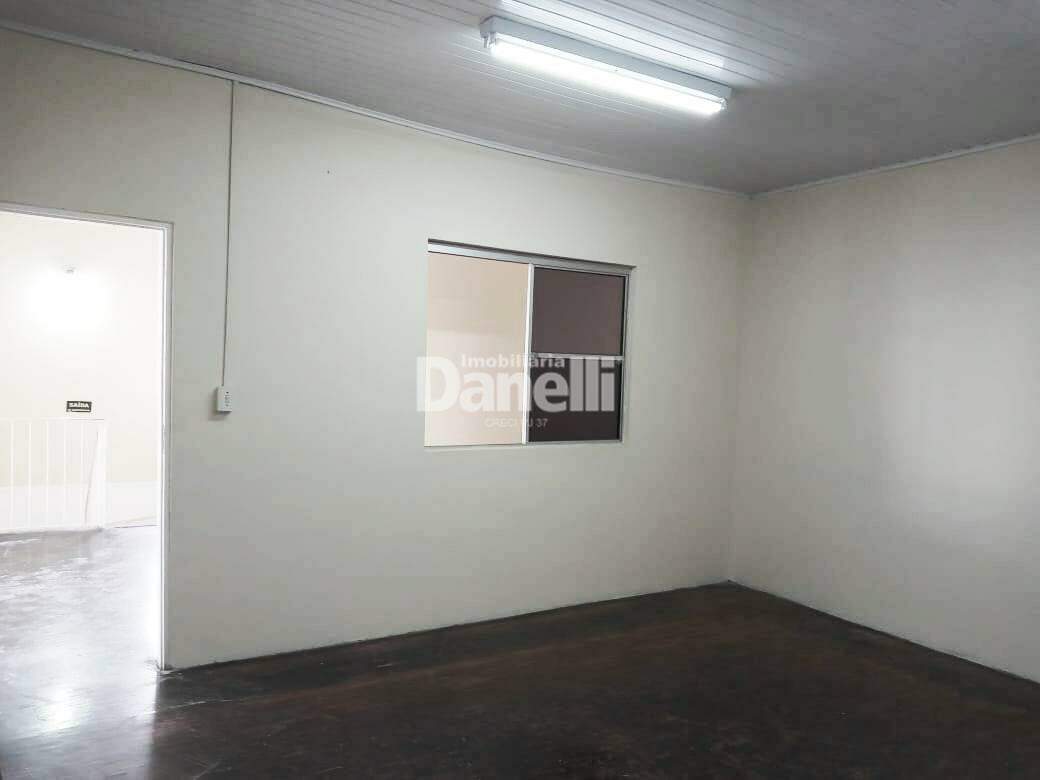 Prédio para aluguel no Centro: 