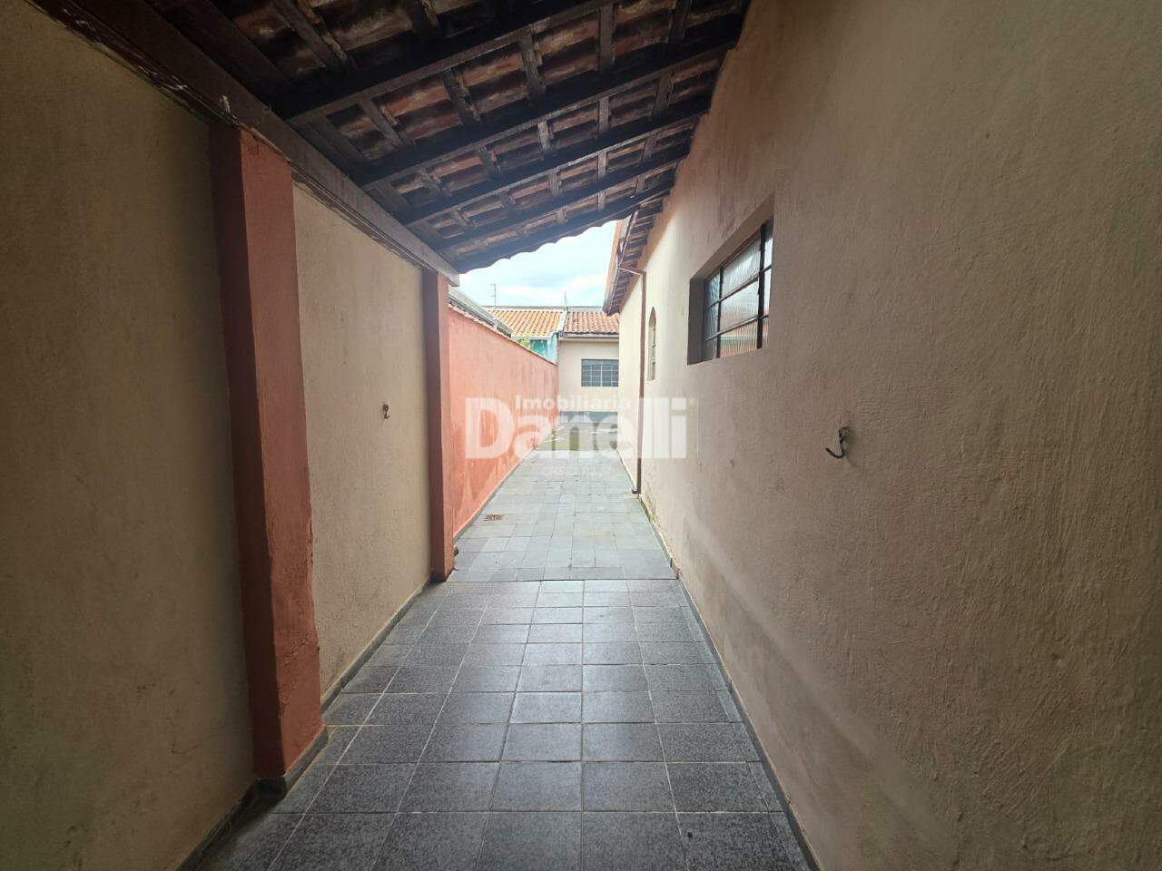 Casa à venda no Parque São Luís: 