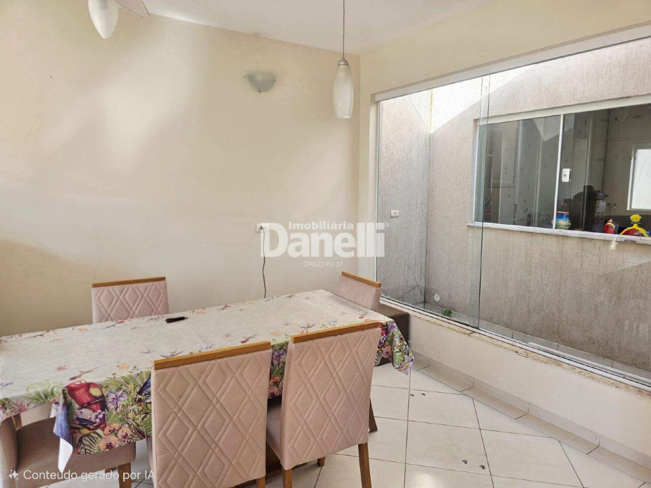 Casa à venda no Jardim Independência: 