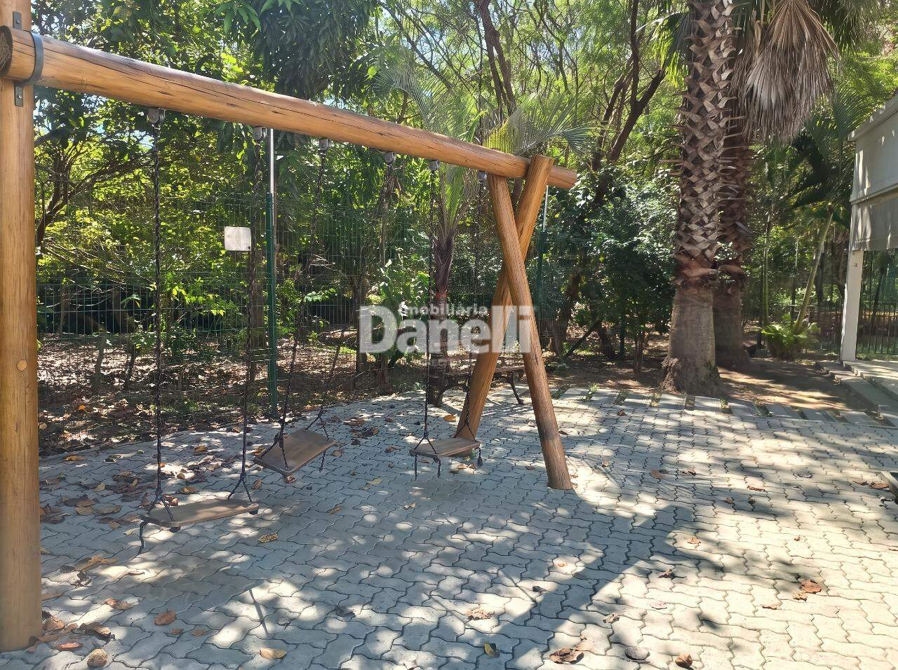 Apartamento à venda no Jardim Gurilândia: Playground