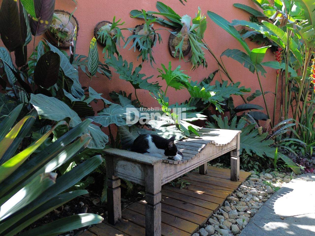 Casa à venda no Chácara do Visconde: 