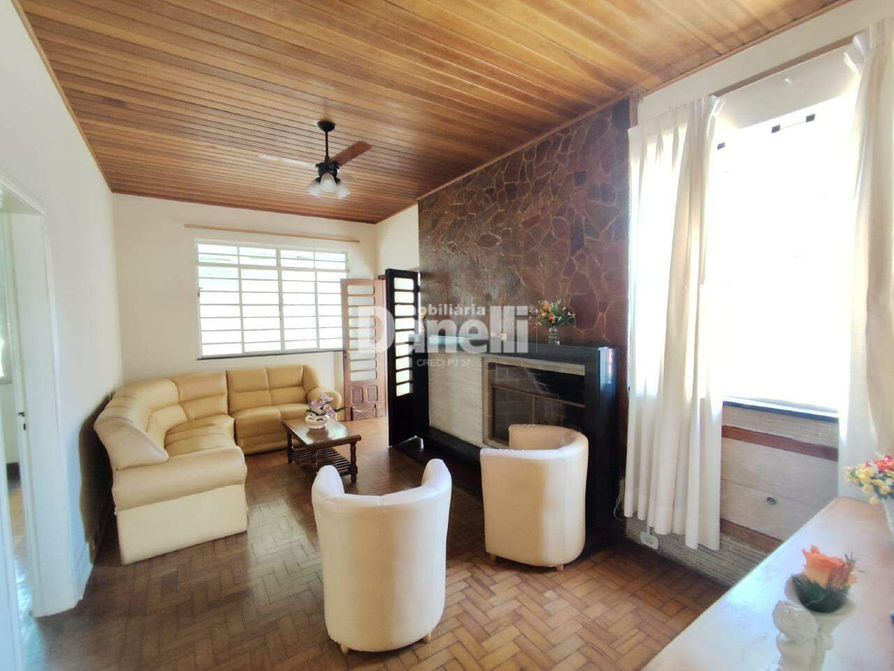 Ponto Comercial para aluguel no Jardim Eulália: 