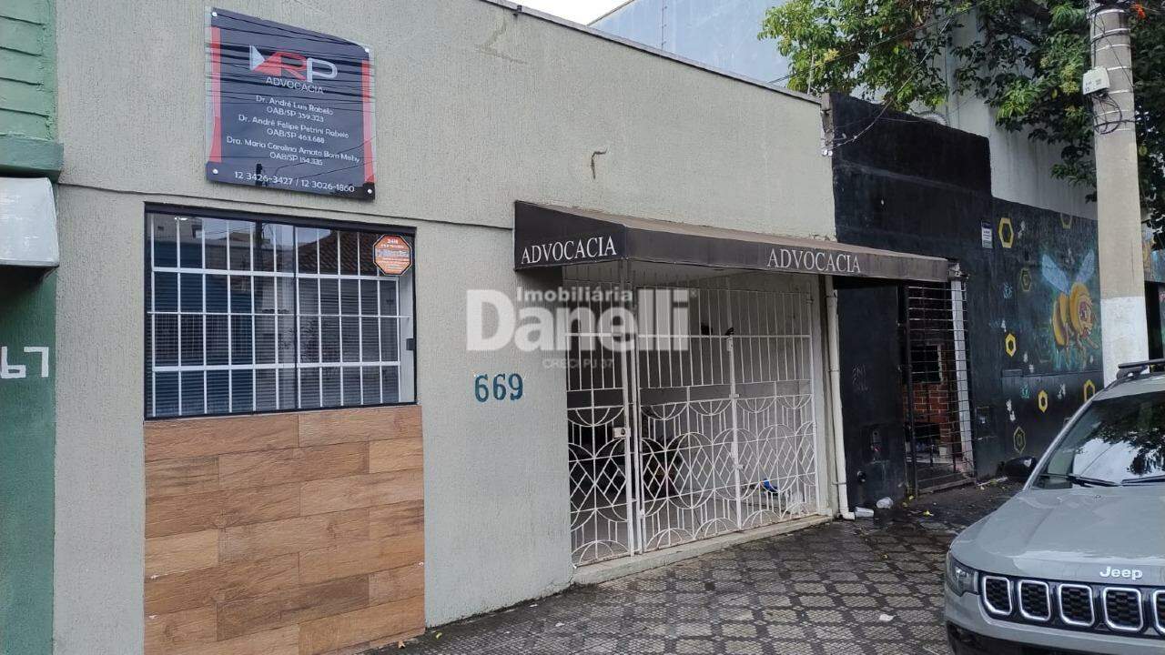 Ponto Comercial à venda no Centro: Frente 1