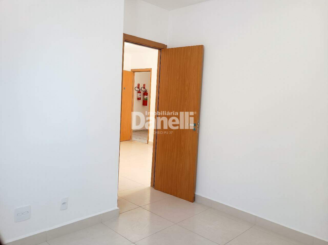 Apartamento à venda no Piracangaguá: Quarto 2