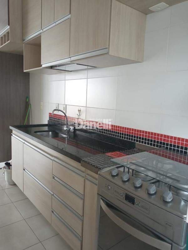 Apartamento à venda no Jardim das Nações: 