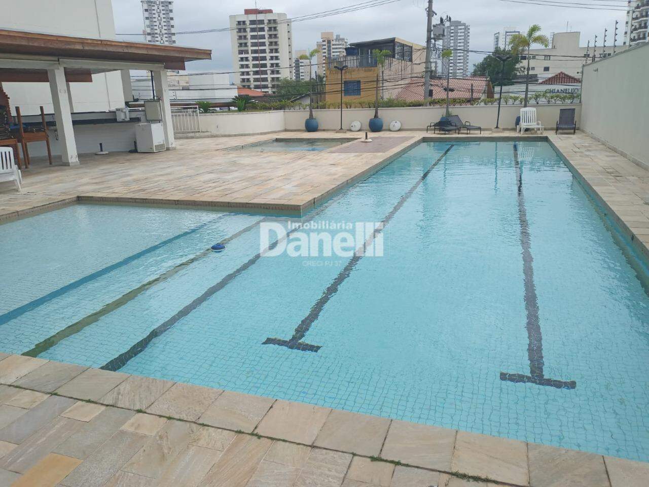 Apartamento à venda no Jardim das Nações: 