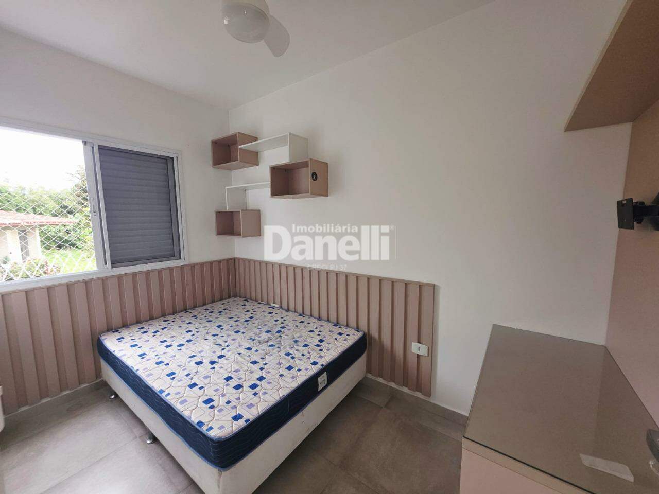 Casa em Condomínio à venda no Vila Areão: 