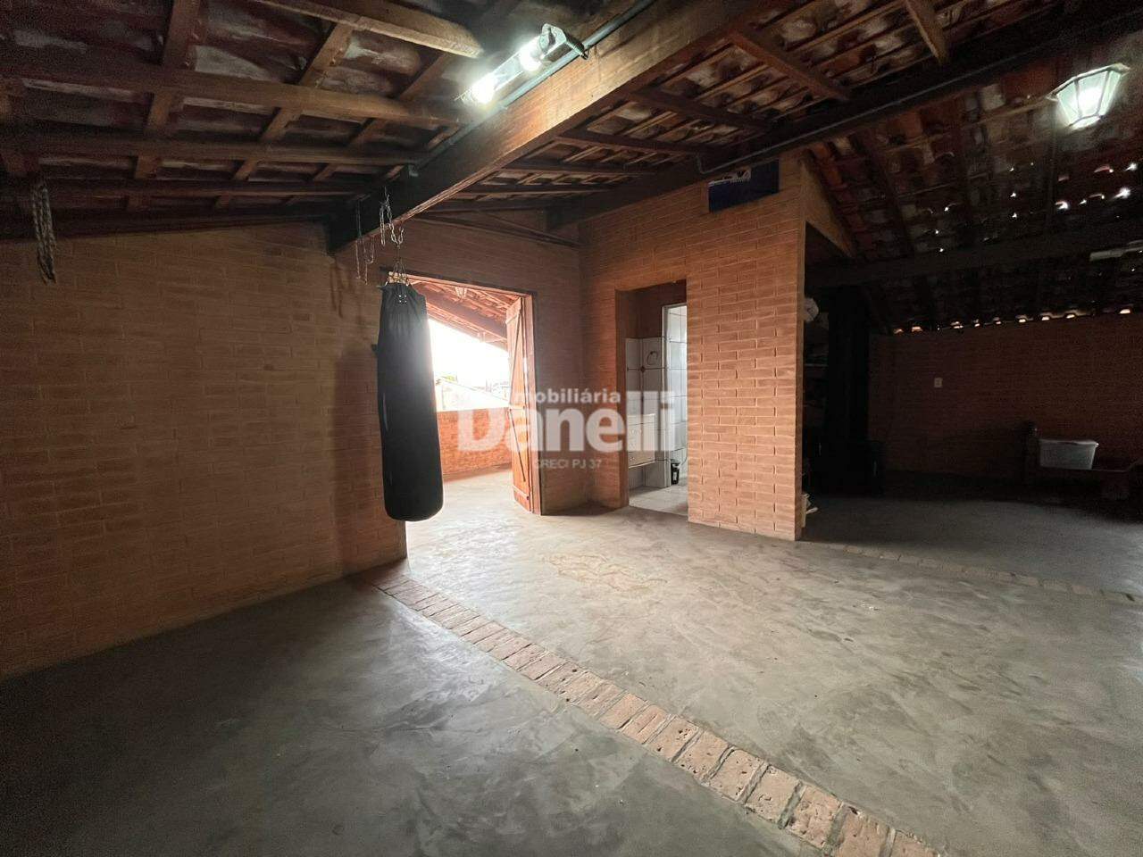 Sobrado à venda no Loteamento Vila Olímpia: 