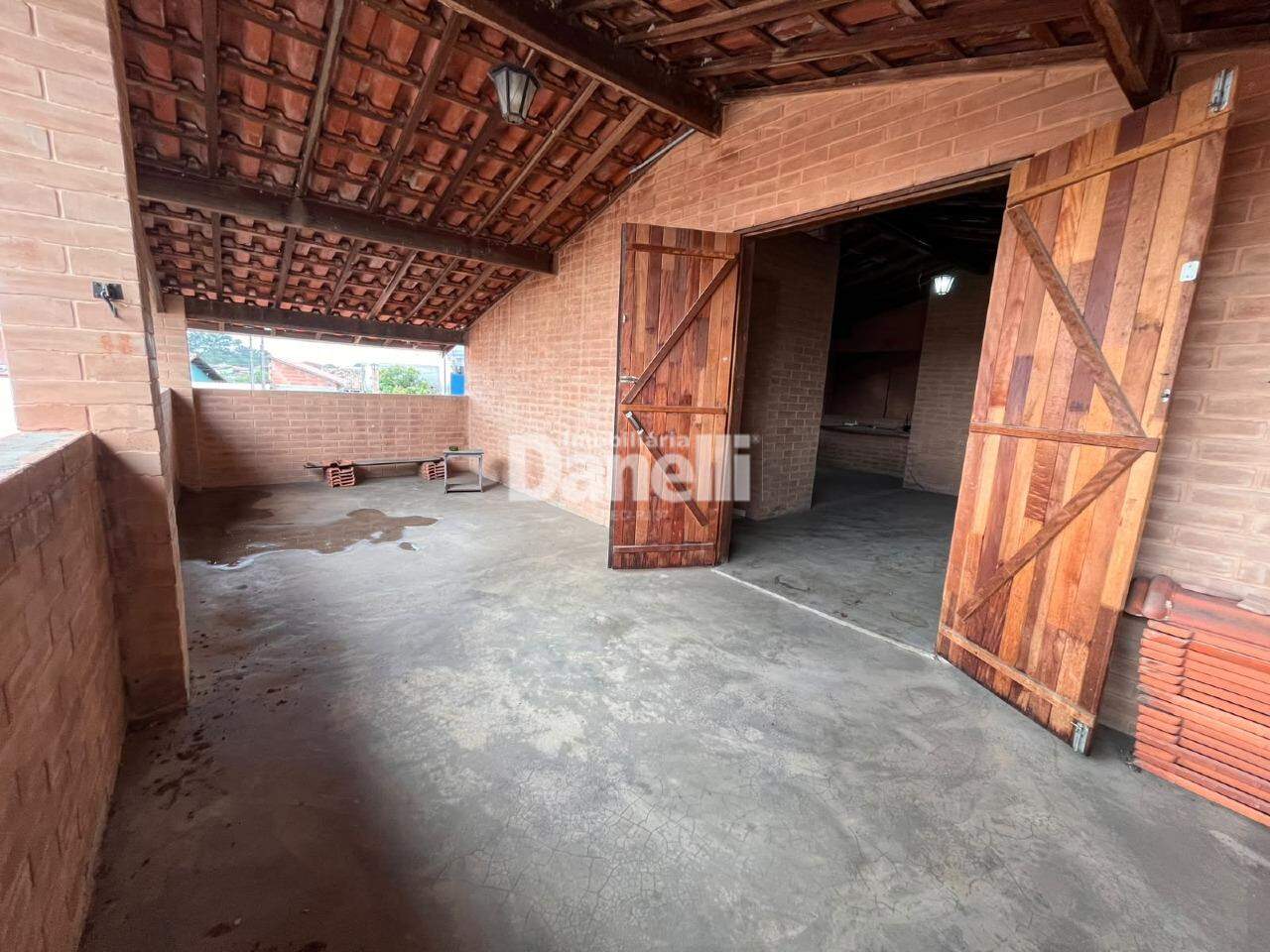 Sobrado à venda no Loteamento Vila Olímpia: 