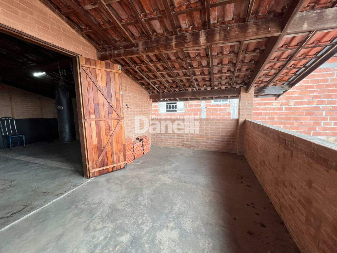 Sobrado à venda no Loteamento Vila Olímpia: 