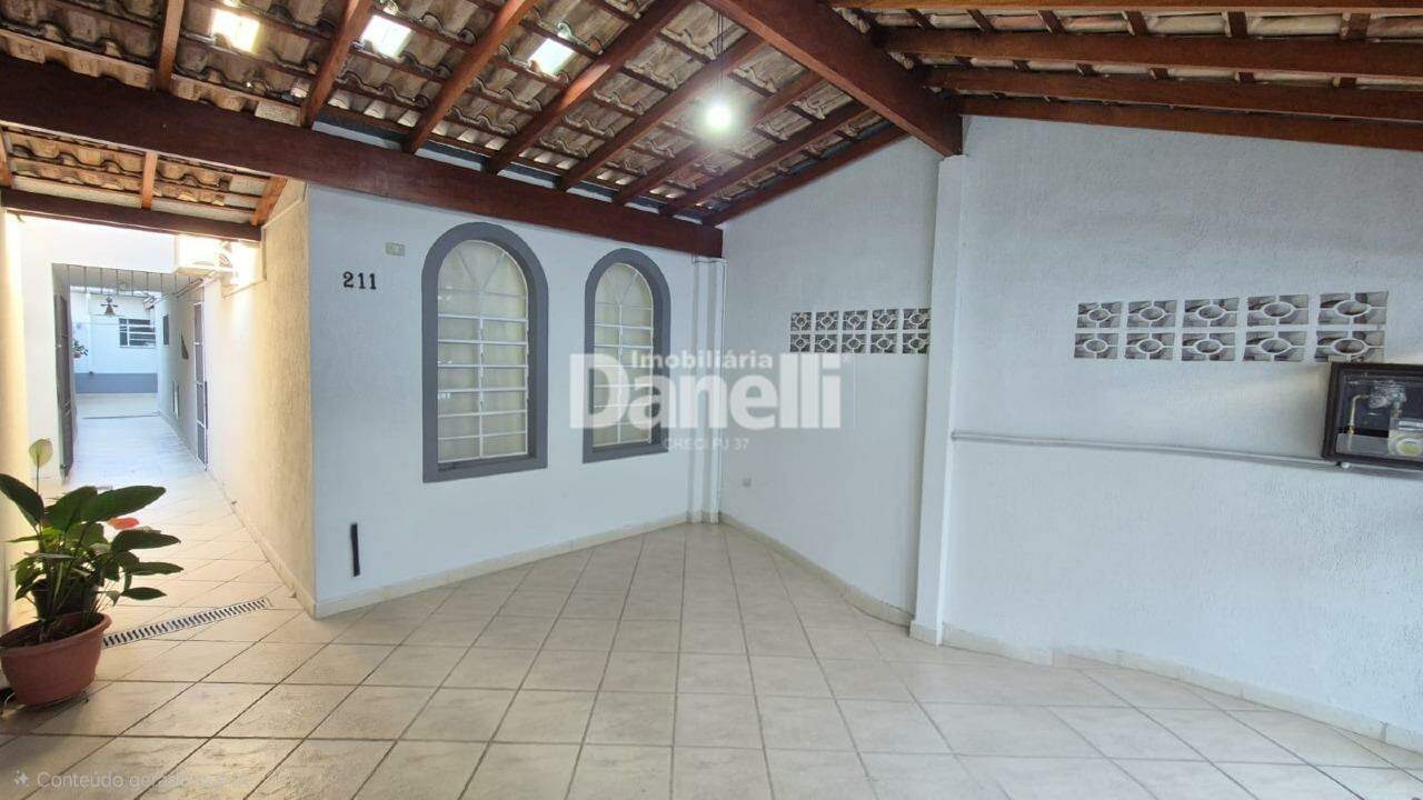 Sobrado à venda no Jardim Maria Augusta: 