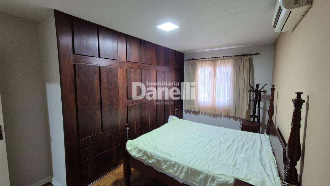 Sobrado à venda no Jardim Maria Augusta: 