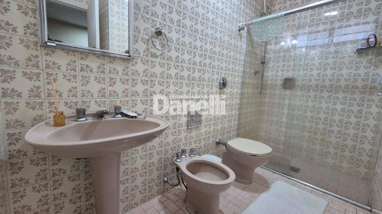 Sobrado à venda no Jardim Maria Augusta: 