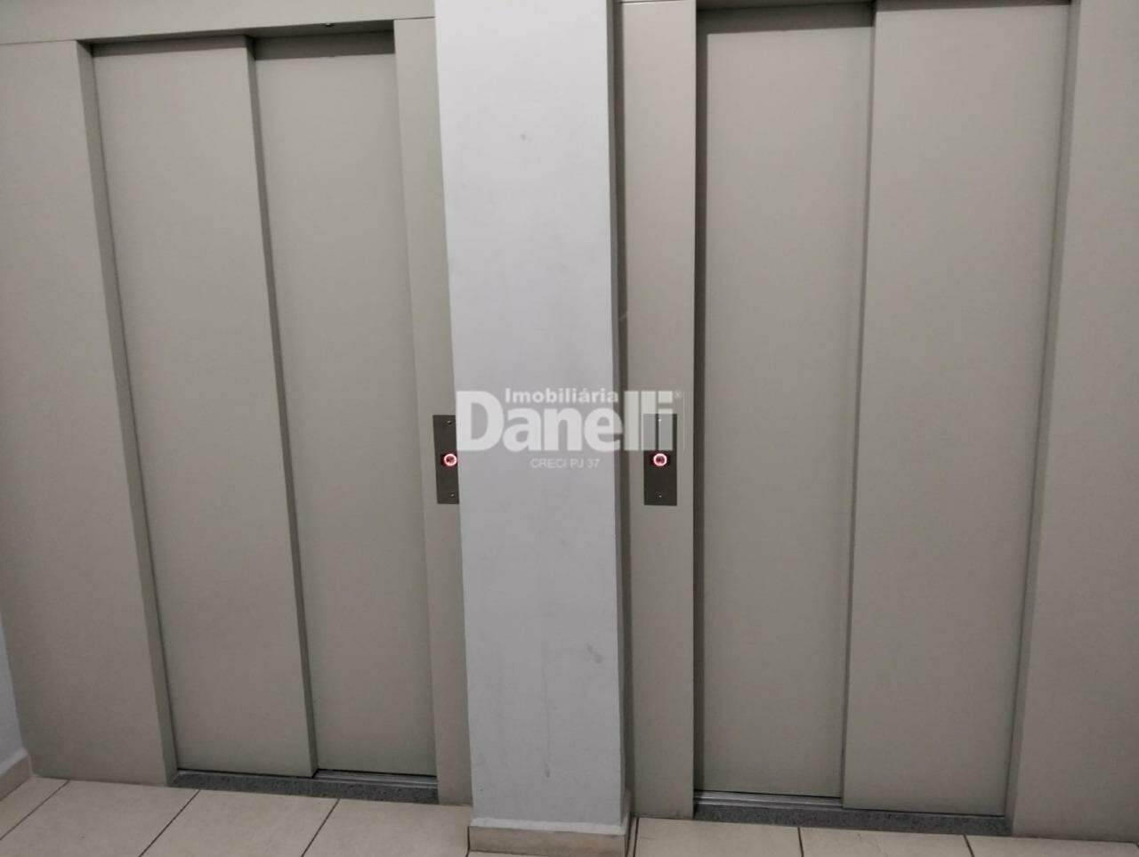 Apartamento à venda no Vila São José: 