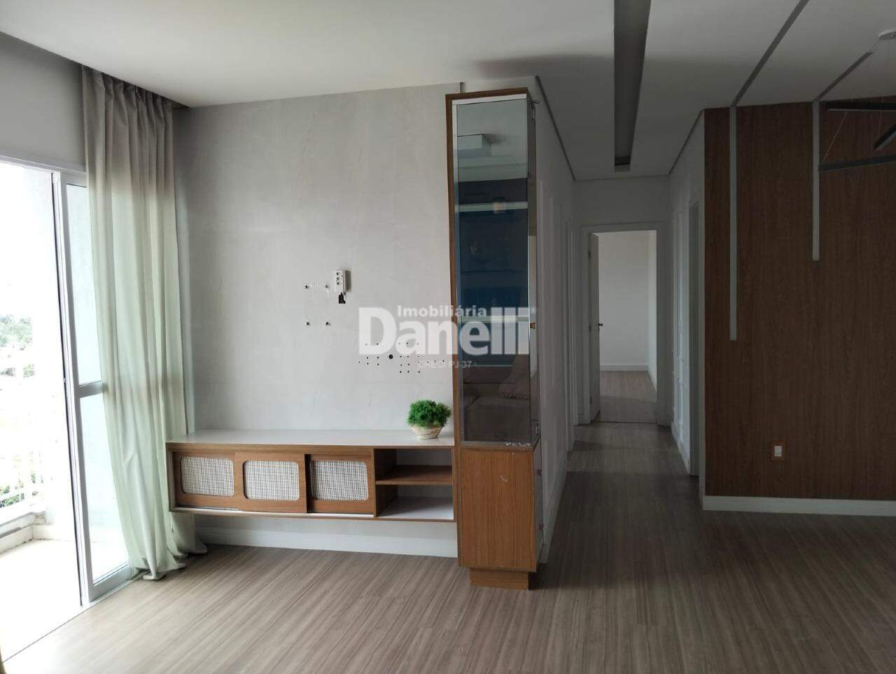 Apartamento à venda no Vila São José: 