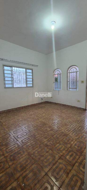 Casa para aluguel no Parque São Luís: 