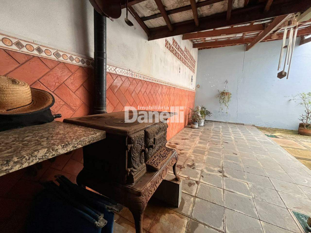 Casa em Condomínio à venda no Parque São Luís: Espaço Gourmet