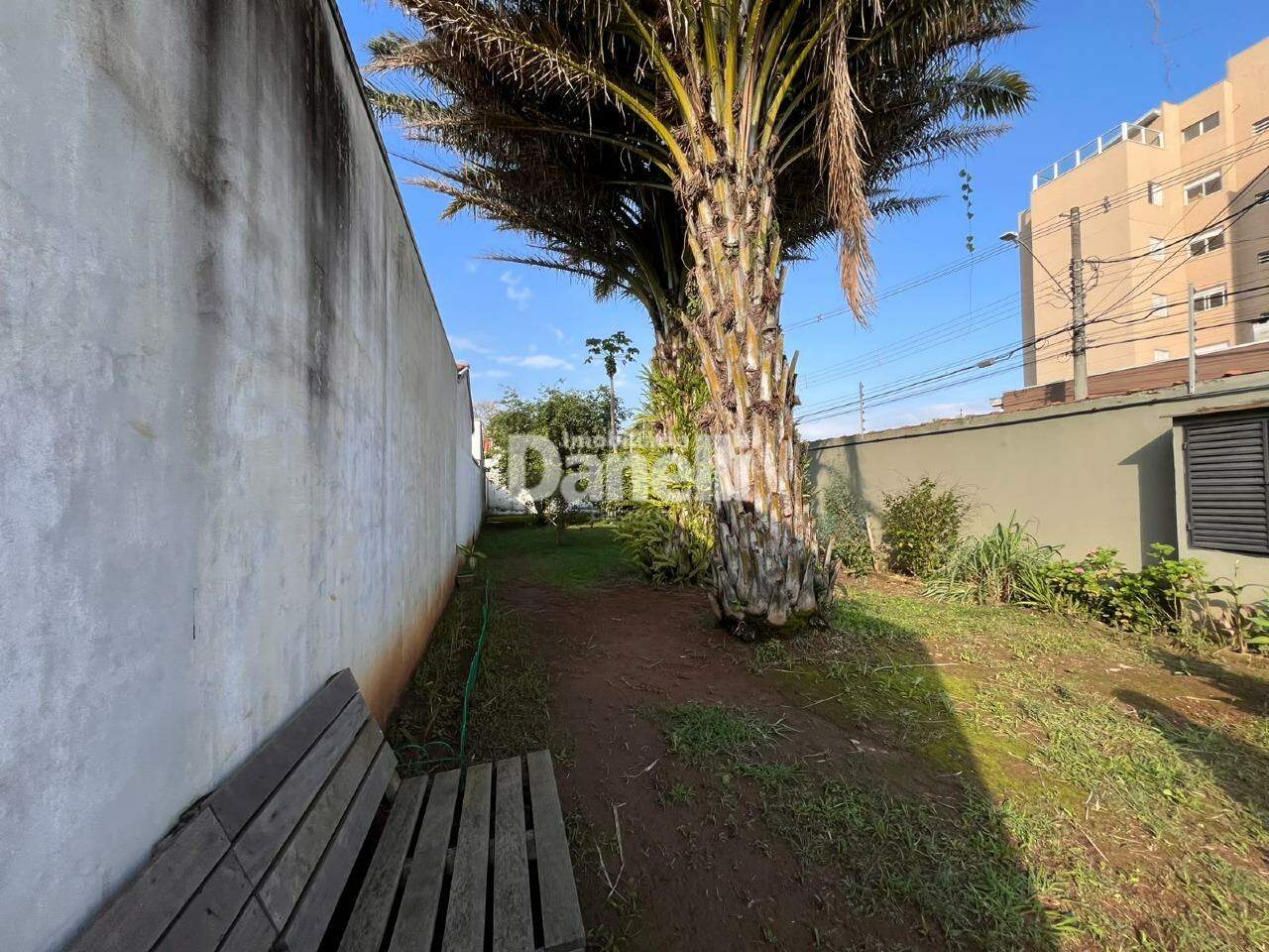 Casa em Condomínio à venda no Parque São Luís: Área Verde