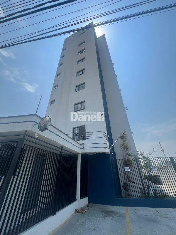 Apartamento para aluguel no Areao: 