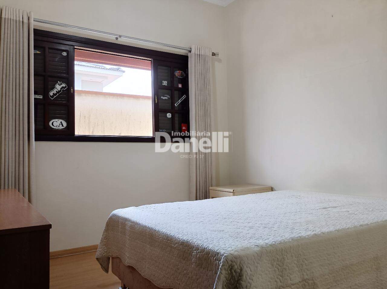 Casa em Condomínio à venda no Condominio Residencial Real Ville: Quarto 2