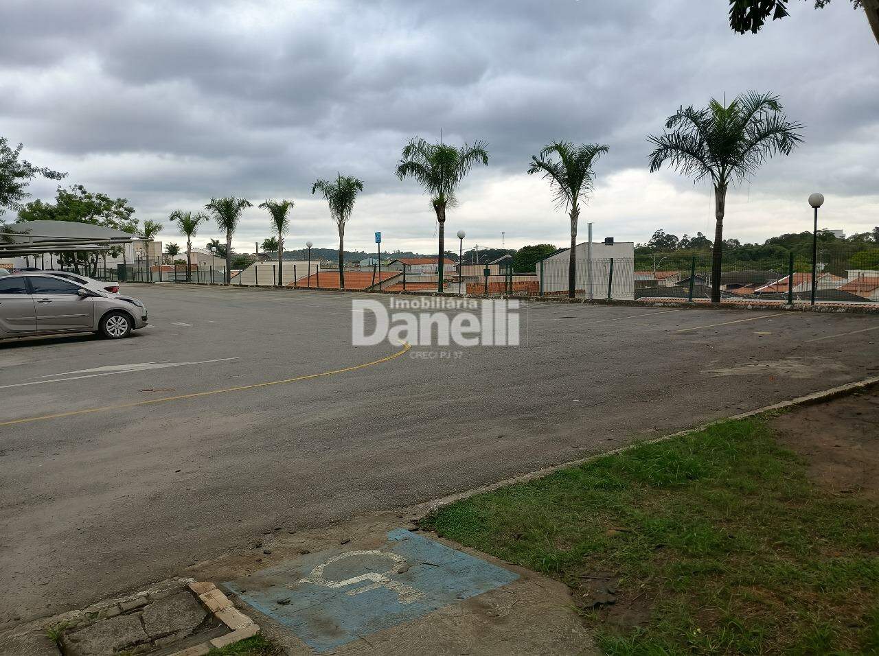 Apartamento à venda no Parque Senhor do Bonfim: Estacionamento Visitantes