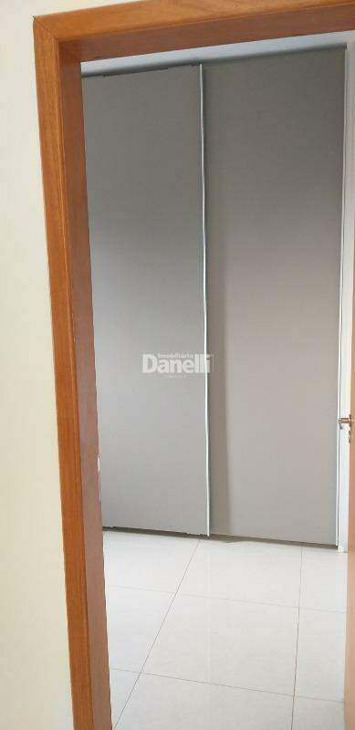Apartamento à venda no Rancho Grande: 