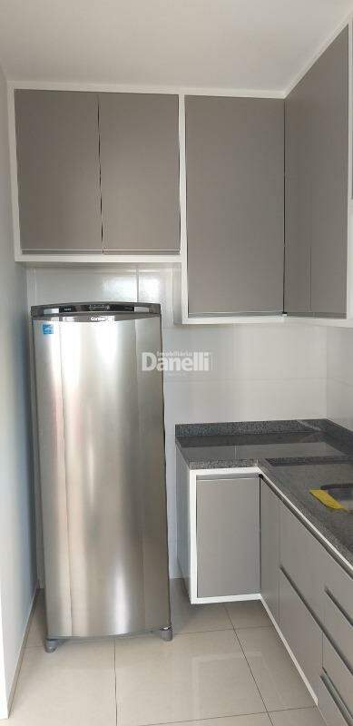 Apartamento à venda no Rancho Grande: 