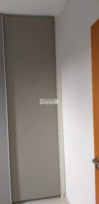Apartamento à venda no Rancho Grande: 