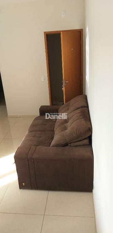 Apartamento à venda no Rancho Grande: 