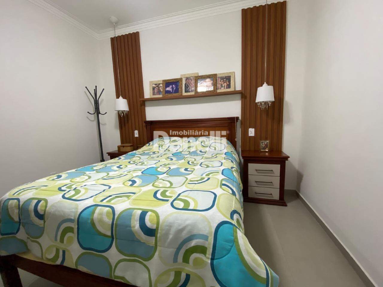 Casa à venda no Jardim Independência: suíte principal