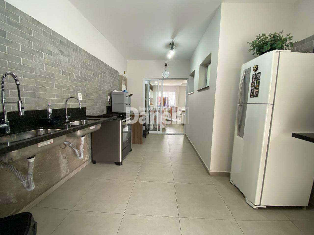 Casa à venda no Jardim Independência: área gourmet