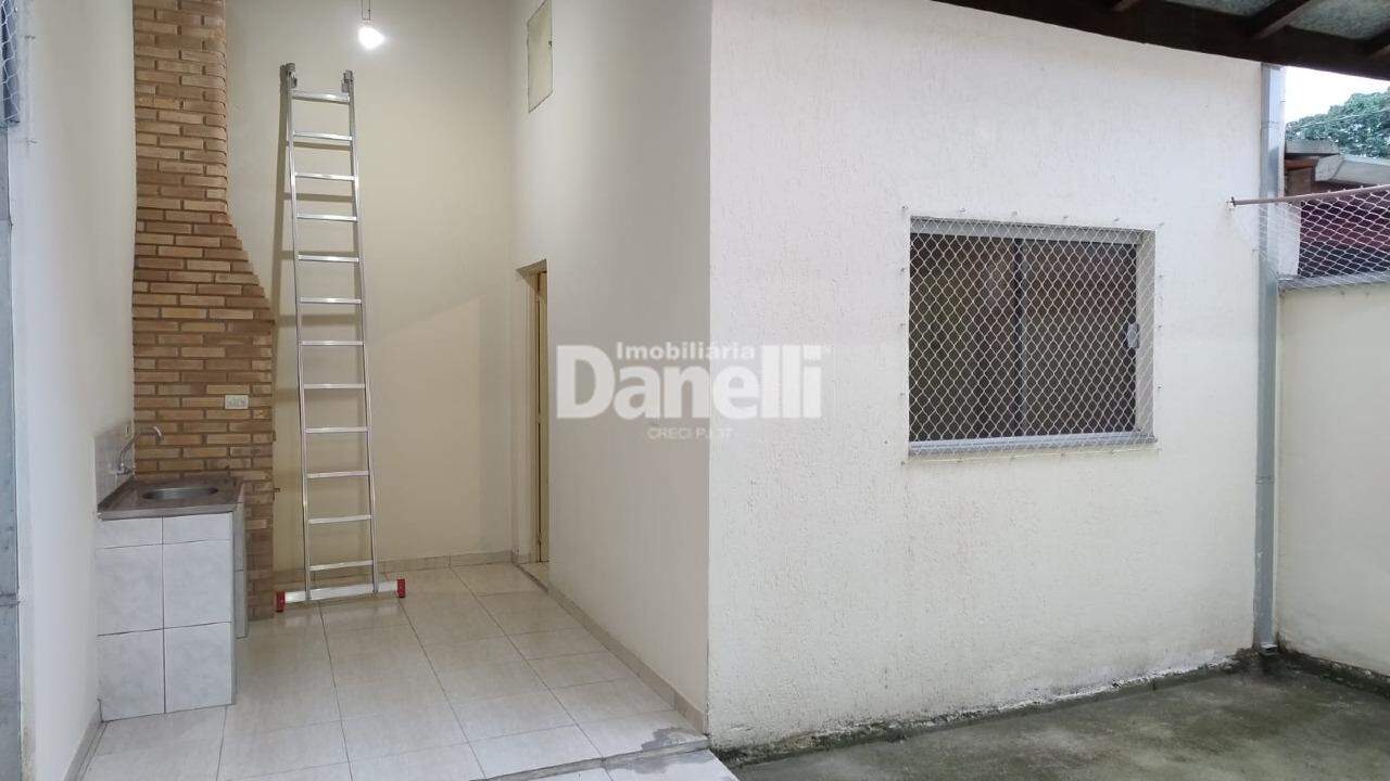 Sobrado à venda no Residencial Portal da Mantiqueira: 