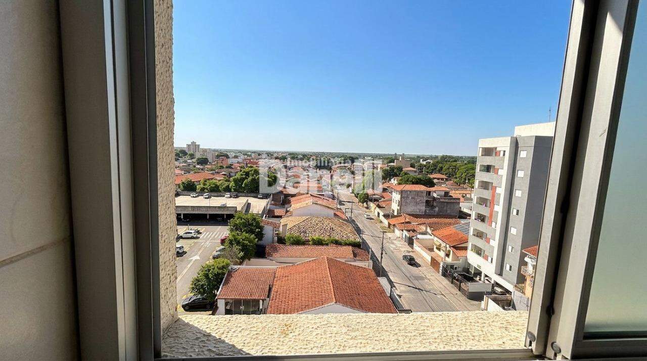 Apartamento à venda no Areao: 
