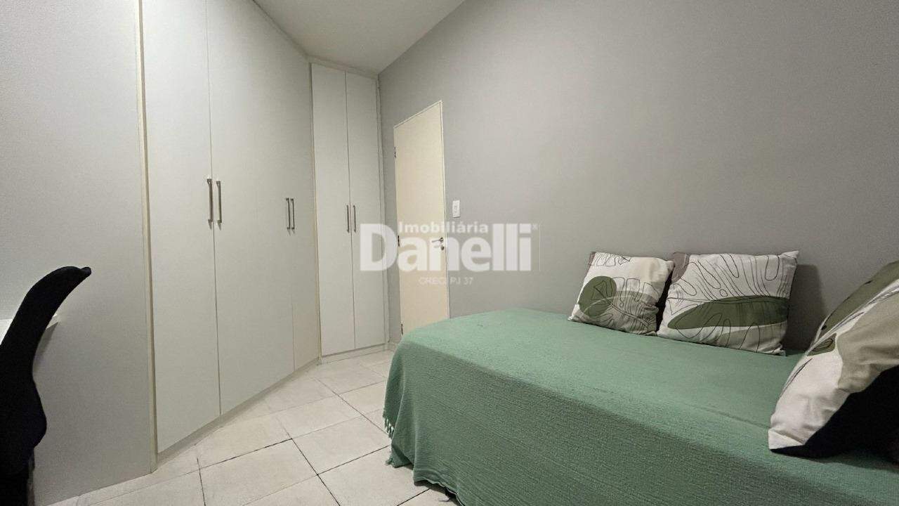 Apartamento à venda no Areao: 