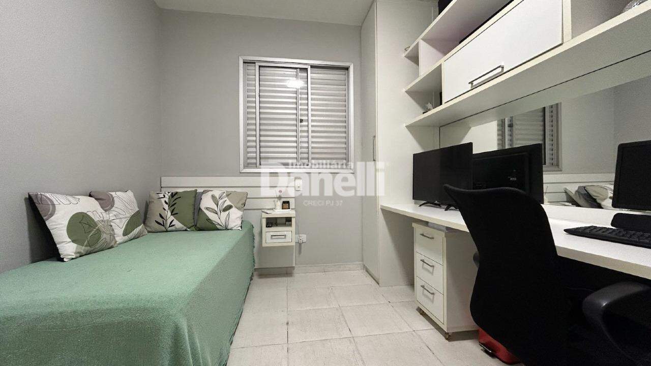Apartamento à venda no Areao: 