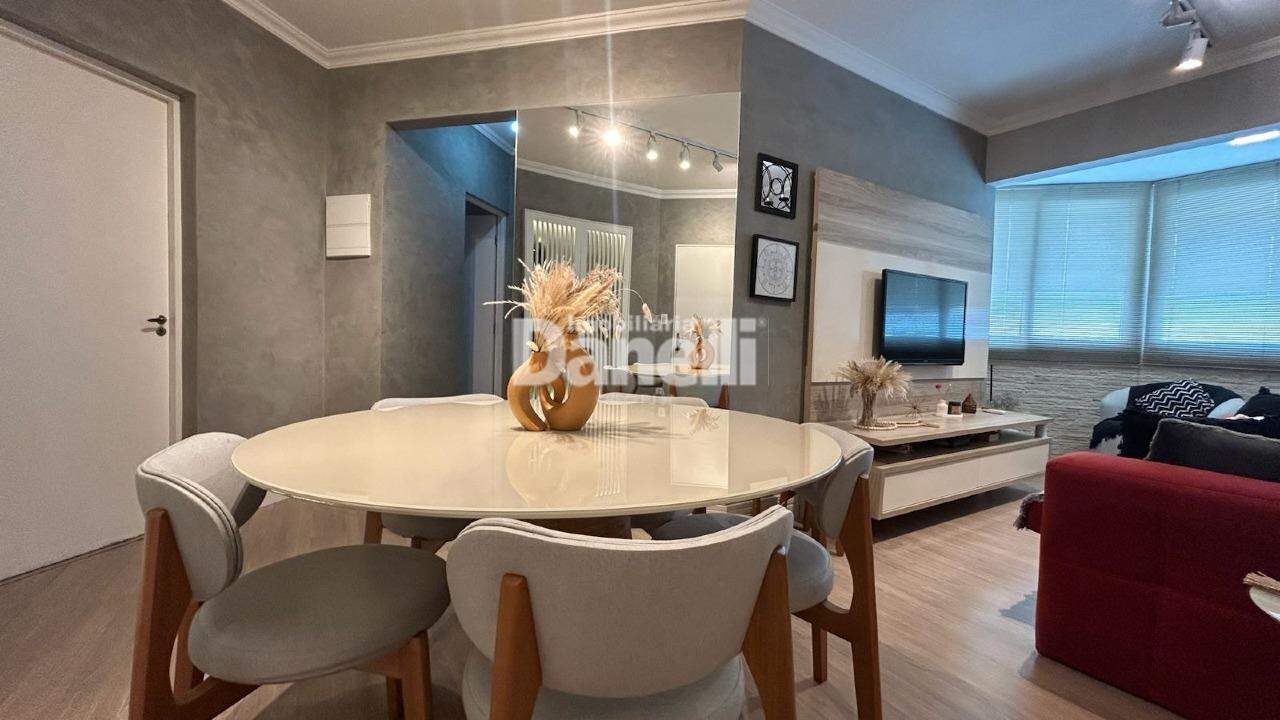 Apartamento à venda no Areao: 