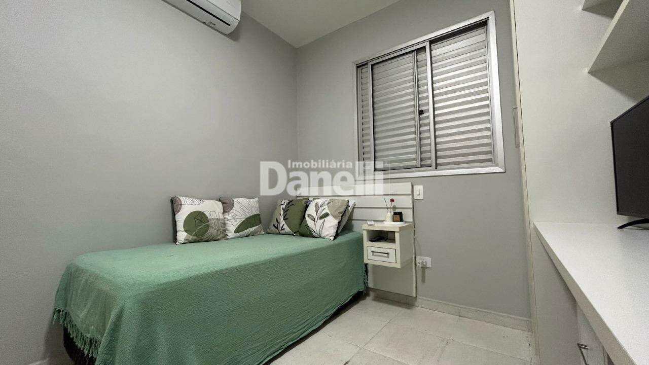 Apartamento à venda no Areao: 