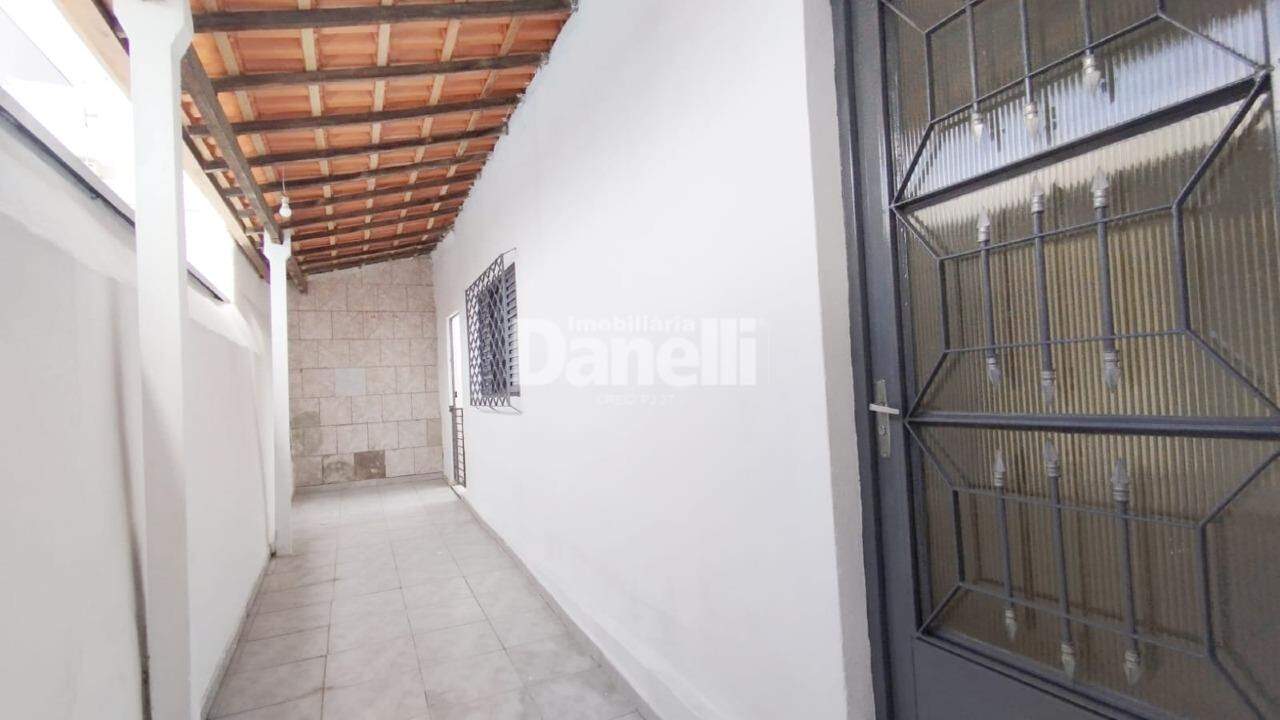 Casa para aluguel no Residencial São Charbel: 
