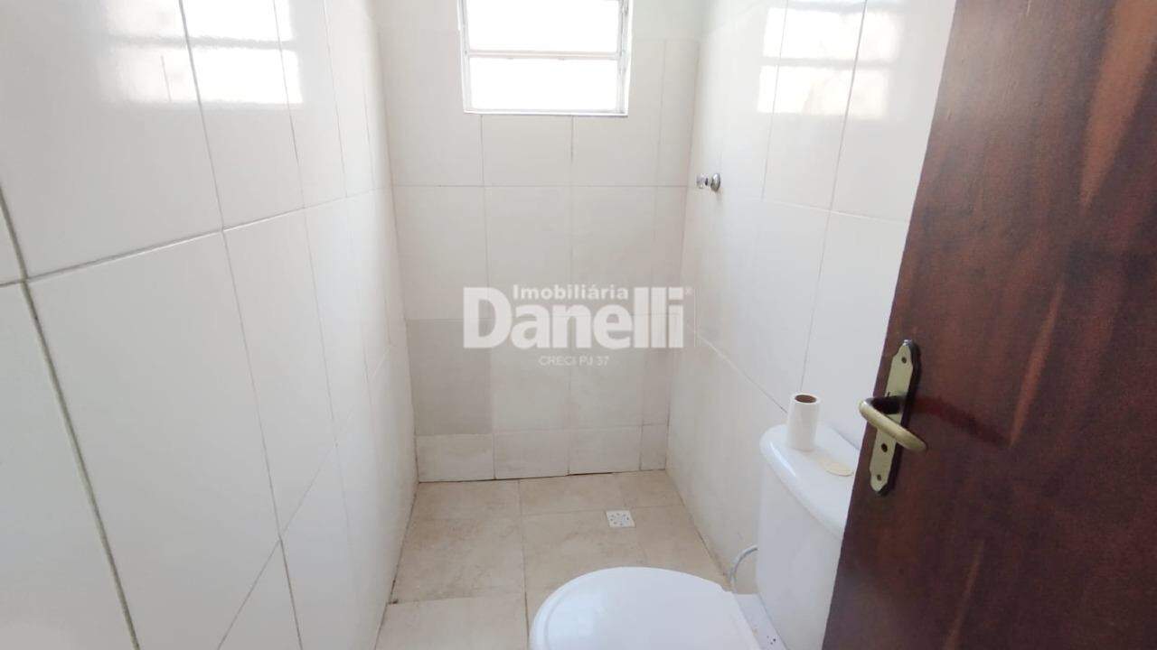 Casa para aluguel no Residencial São Charbel: 