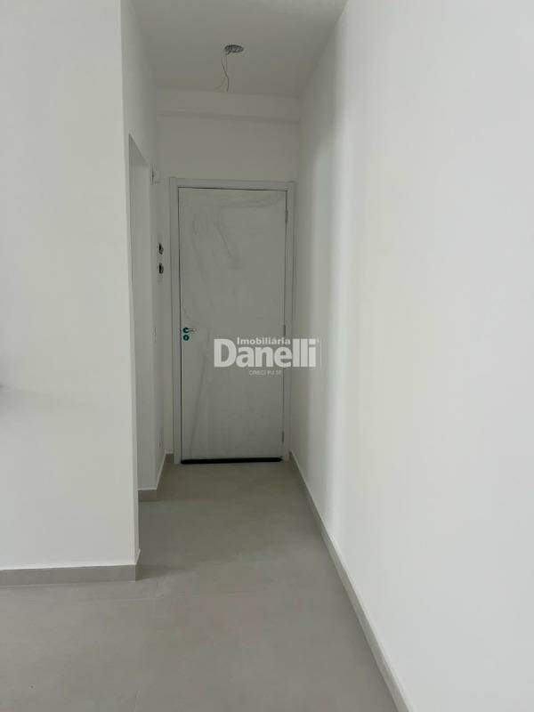 Apartamento à venda no Parque Santo Antônio: 