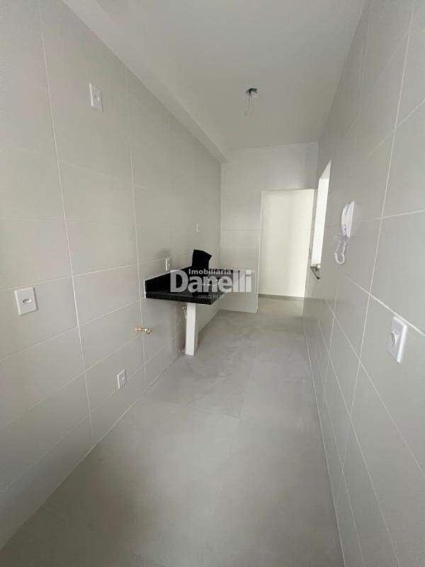 Apartamento à venda no Parque Santo Antônio: 