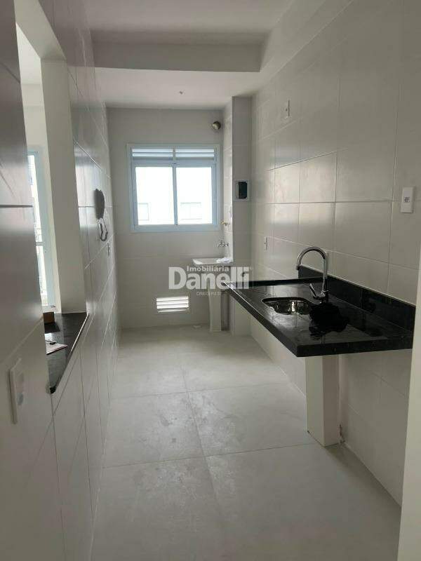 Apartamento à venda no Parque Santo Antônio: 