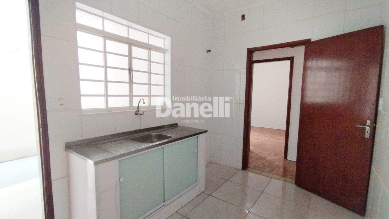 Casa para aluguel no Loteamento Jardim Bom Jesus: 