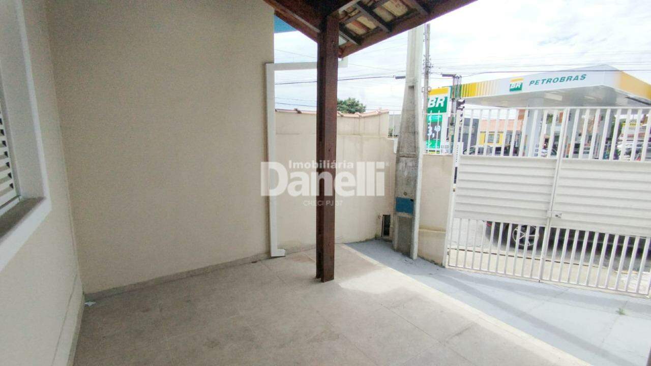 Casa para aluguel no Loteamento Jardim Bom Jesus: 