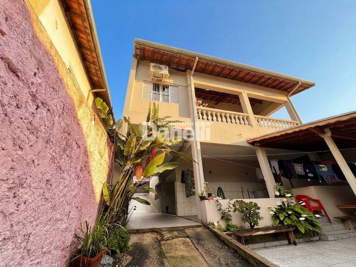 Casa à venda no Parque Senhor do Bonfim: 