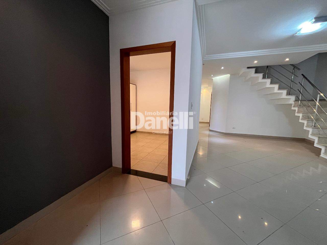 Sobrado à venda no Loteamento Residencial Campos do Conde II: 