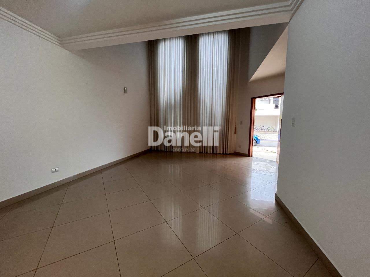 Sobrado à venda no Loteamento Residencial Campos do Conde II: 