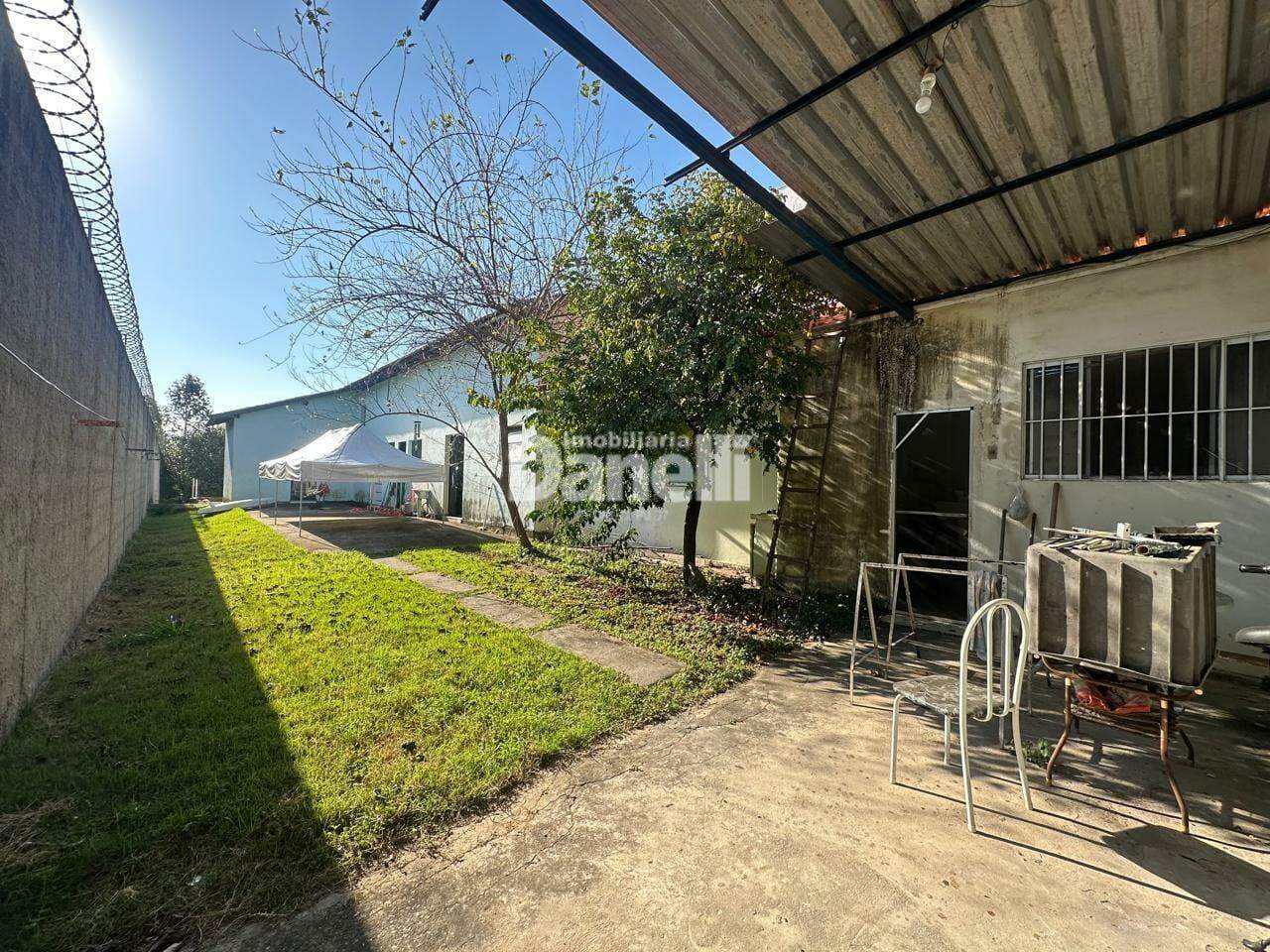 Ponto Comercial à venda no Jardim Garcez: 